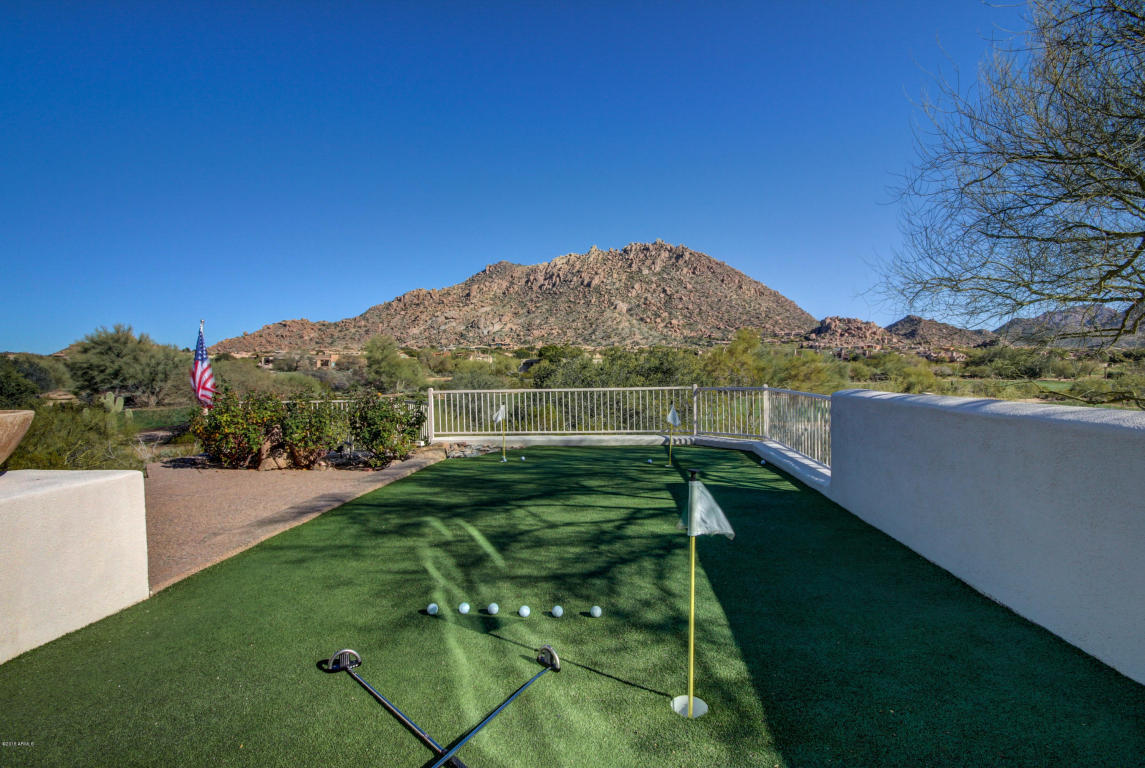 troon golf course home